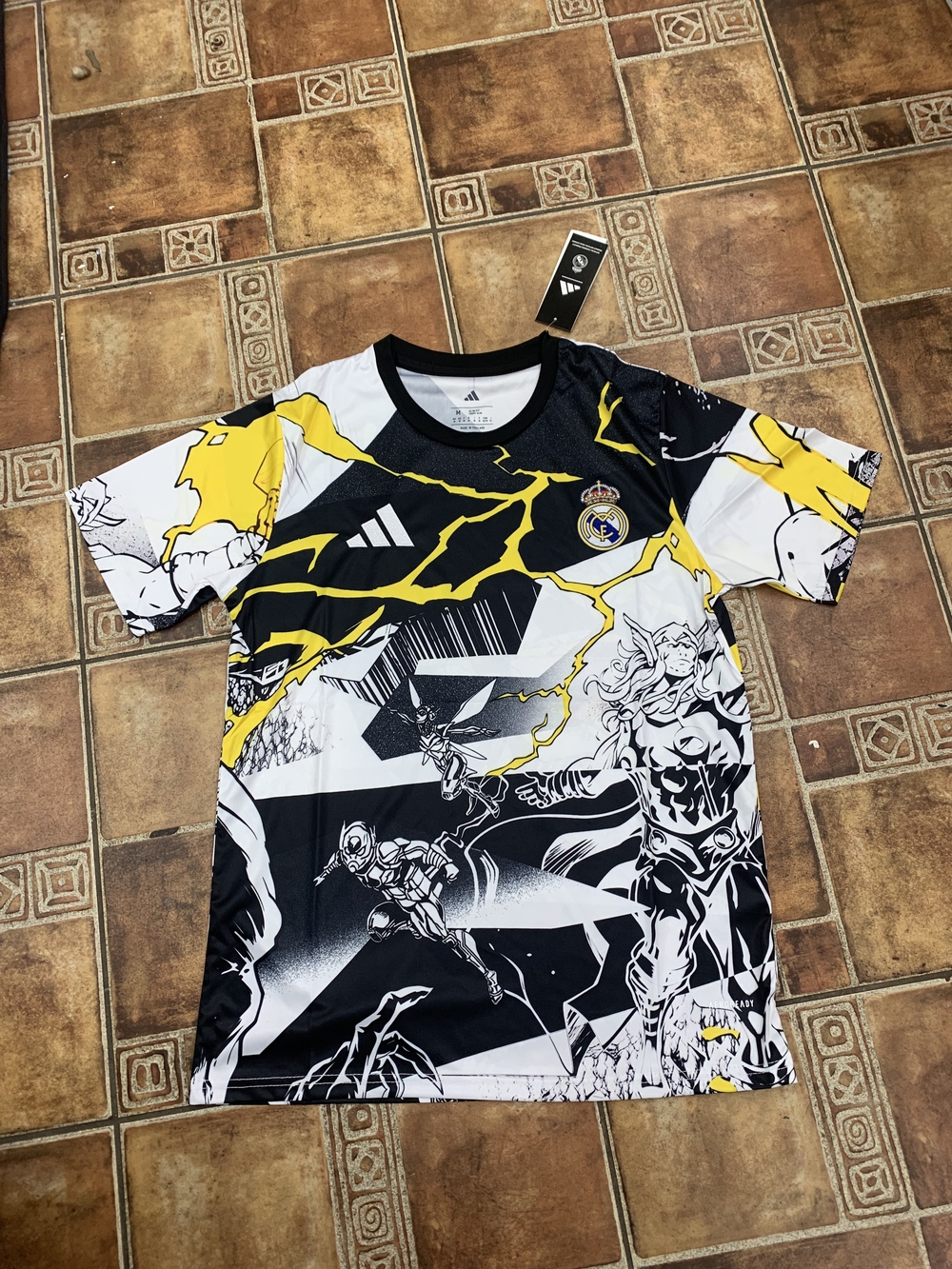 Adidas Real Madrid x Marvel 2026 Training Jersey Size M